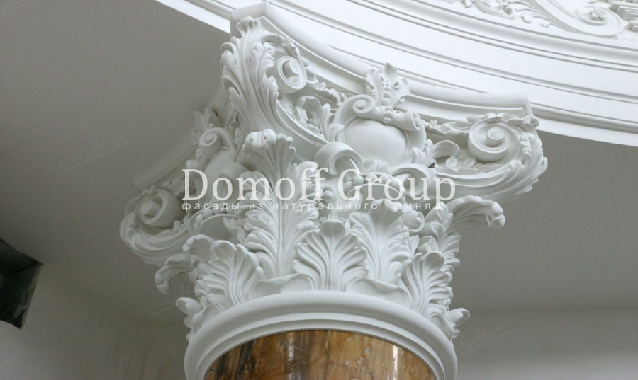 Декоративные колонны в частном доме