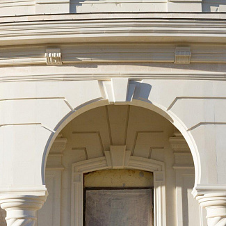 Фасады из камня - Резиденция в Никольской слободе - Травертин - стиль Классический, Итальянский