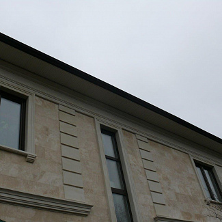 Фасады из камня - Дом в Солнцево - Травертин - стиль Эклектика, Фьюжен, Современный, Модерн